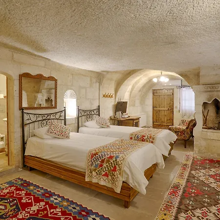 Hotel Tulip Cave
