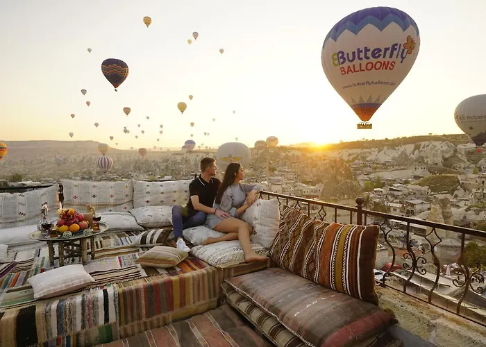 튤립 케이브 스위트 괴레메